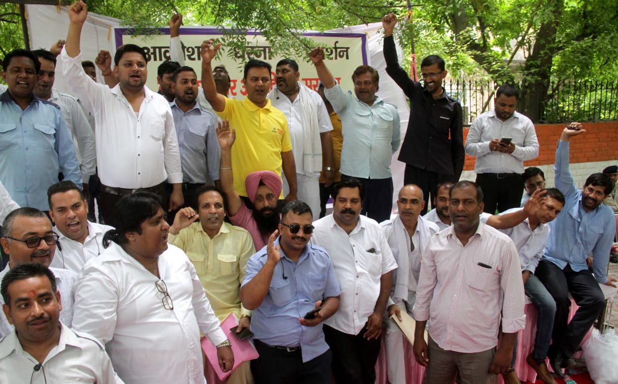 protest of Taxi driver