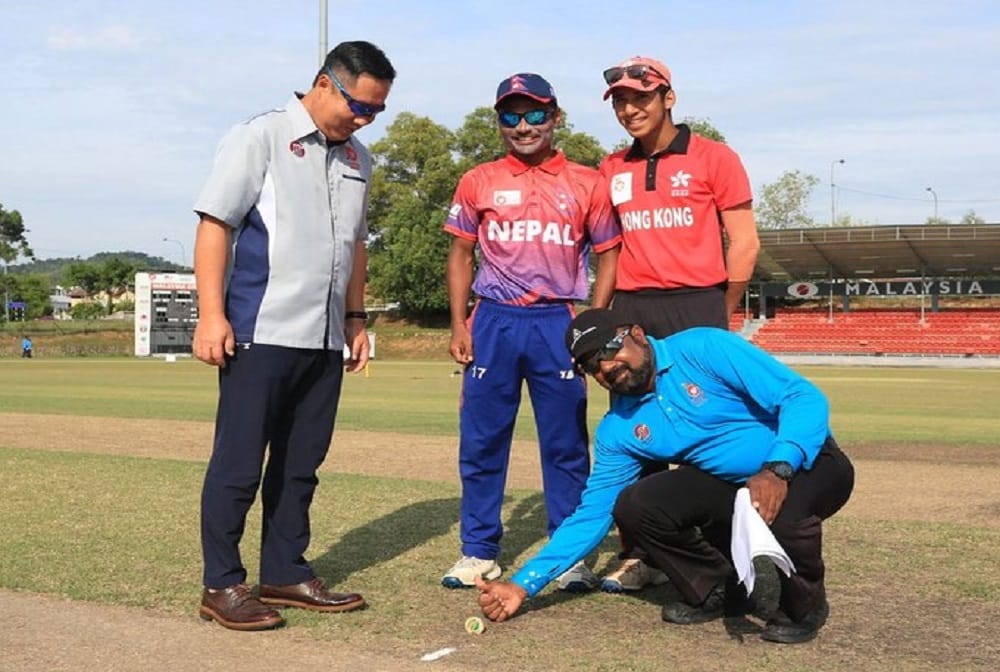 Coin fails to land on either side during toss in Nepal vs Hong Kong U19 match,Unprecedented 