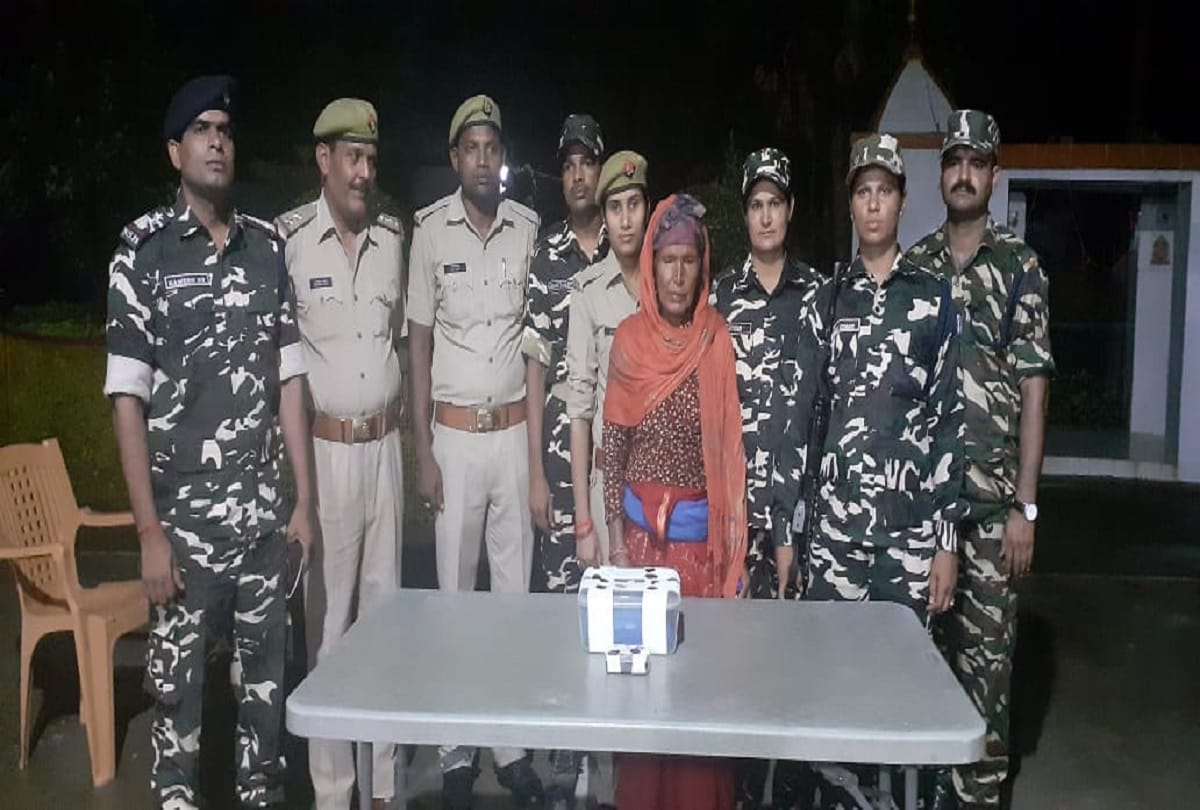 Nepali woman arrested with One kg eight hundred grams opium in bahraich