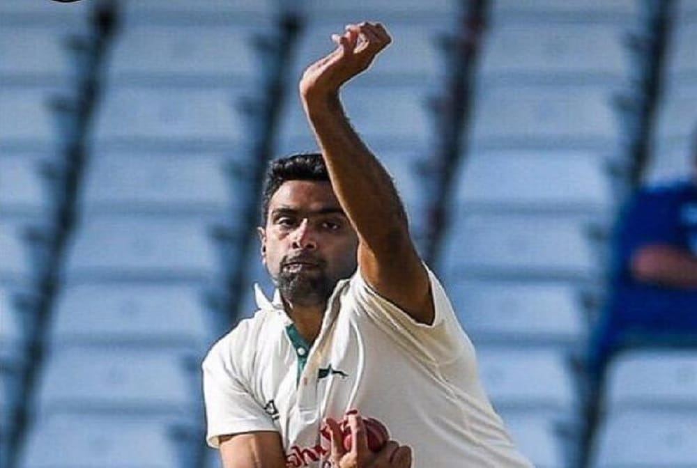 Brad Hogg Big Prediction About Ravichandran Ashwin, He Might Break Muttiah Muralitharan Record