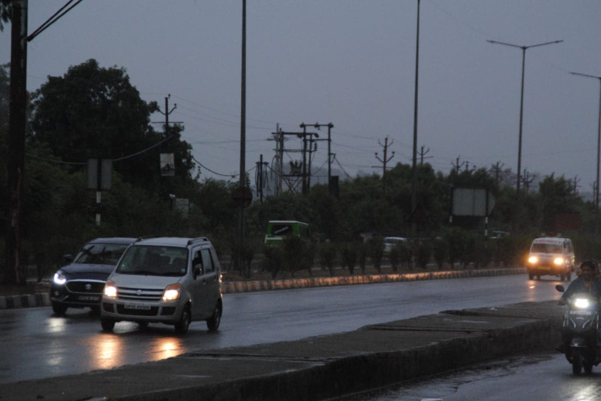 weather updates today rain in many district in western UP