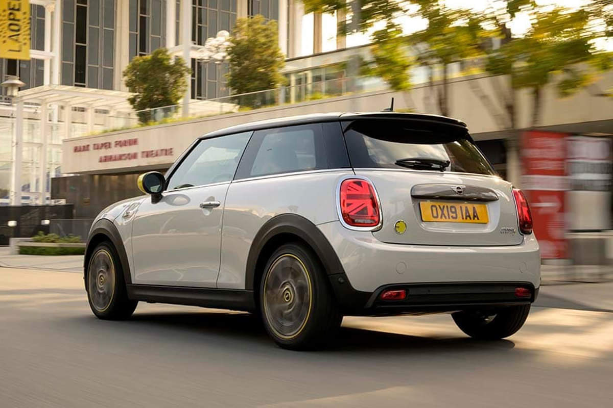 Mini Cooper SE Electric Car Price In India Mini launches all-electric Cooper SE in India