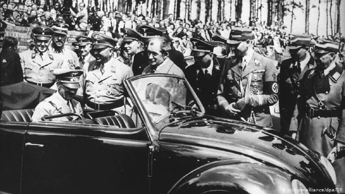 Interesting story of world most cruelest dictator Adolf Hitler