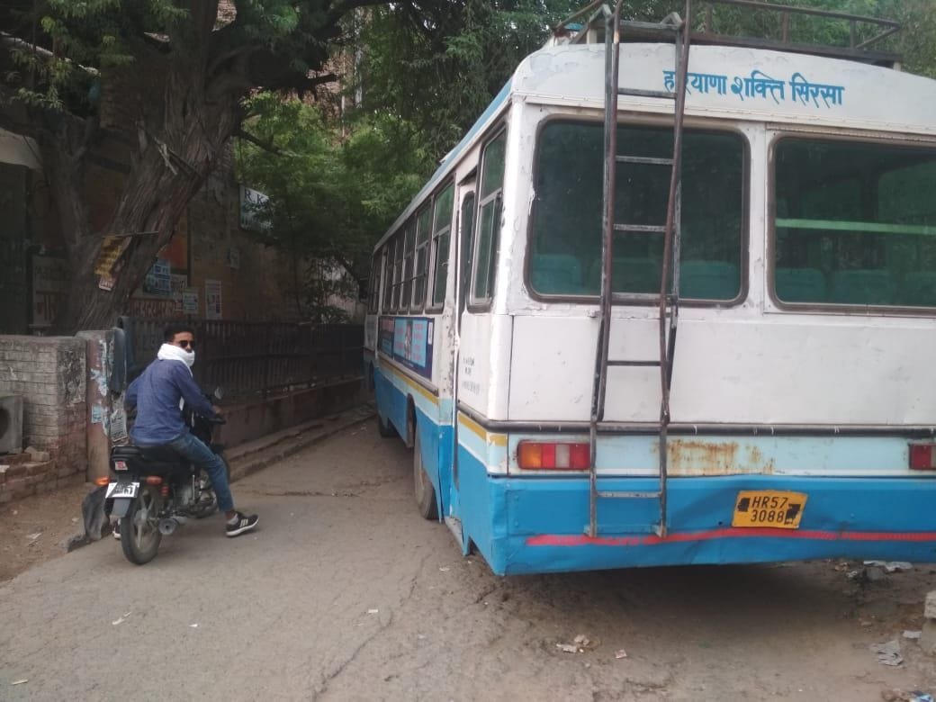 roadways parking