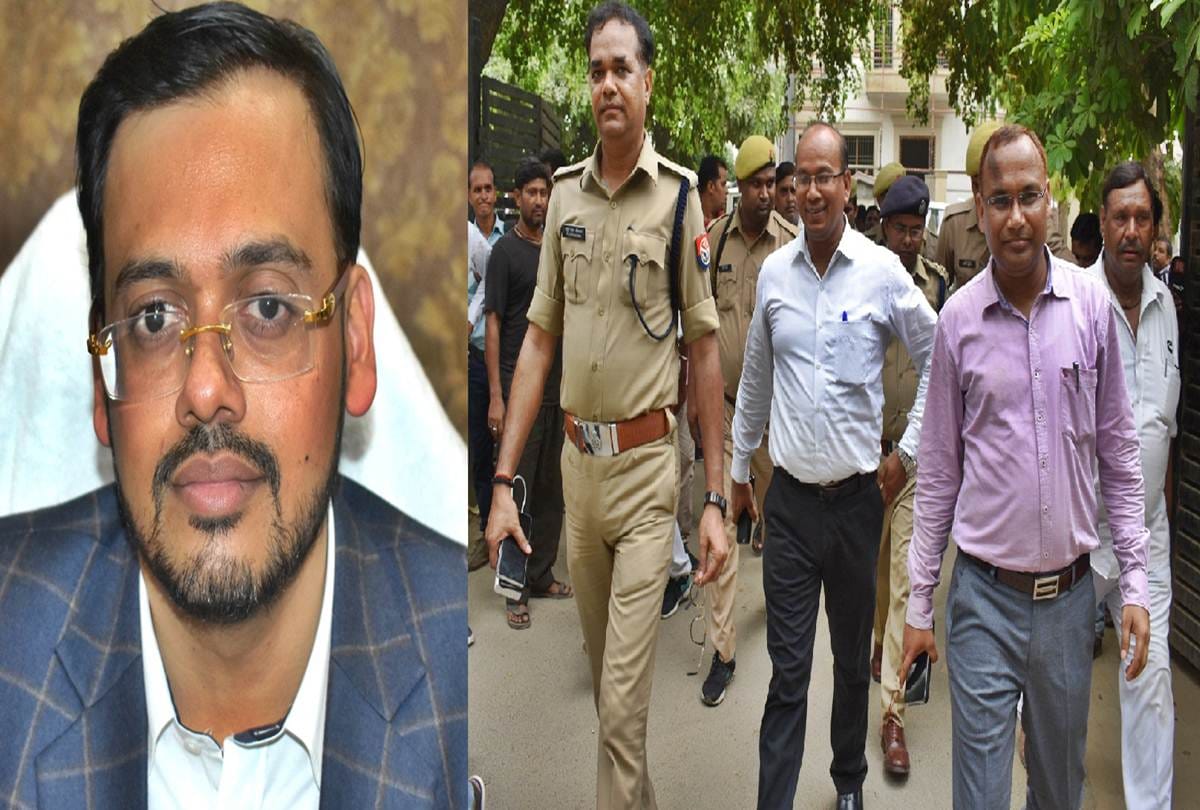 Bulandshahr: CBI raid on DM Abhay Singh house, 47 lakh recovered