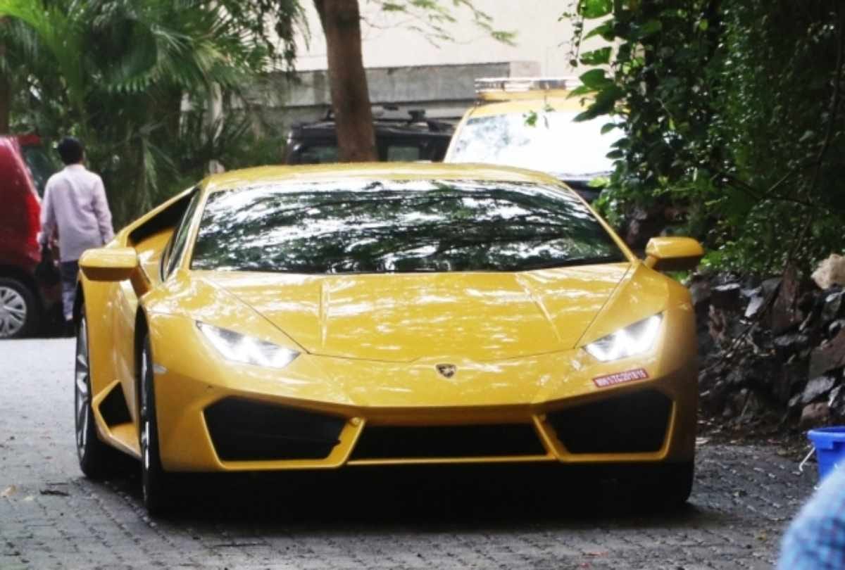 emraan hashmi bought new lamborghini car photos viral