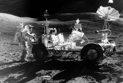 When Neil Armstrong first landed on rough land of moon, know what happened