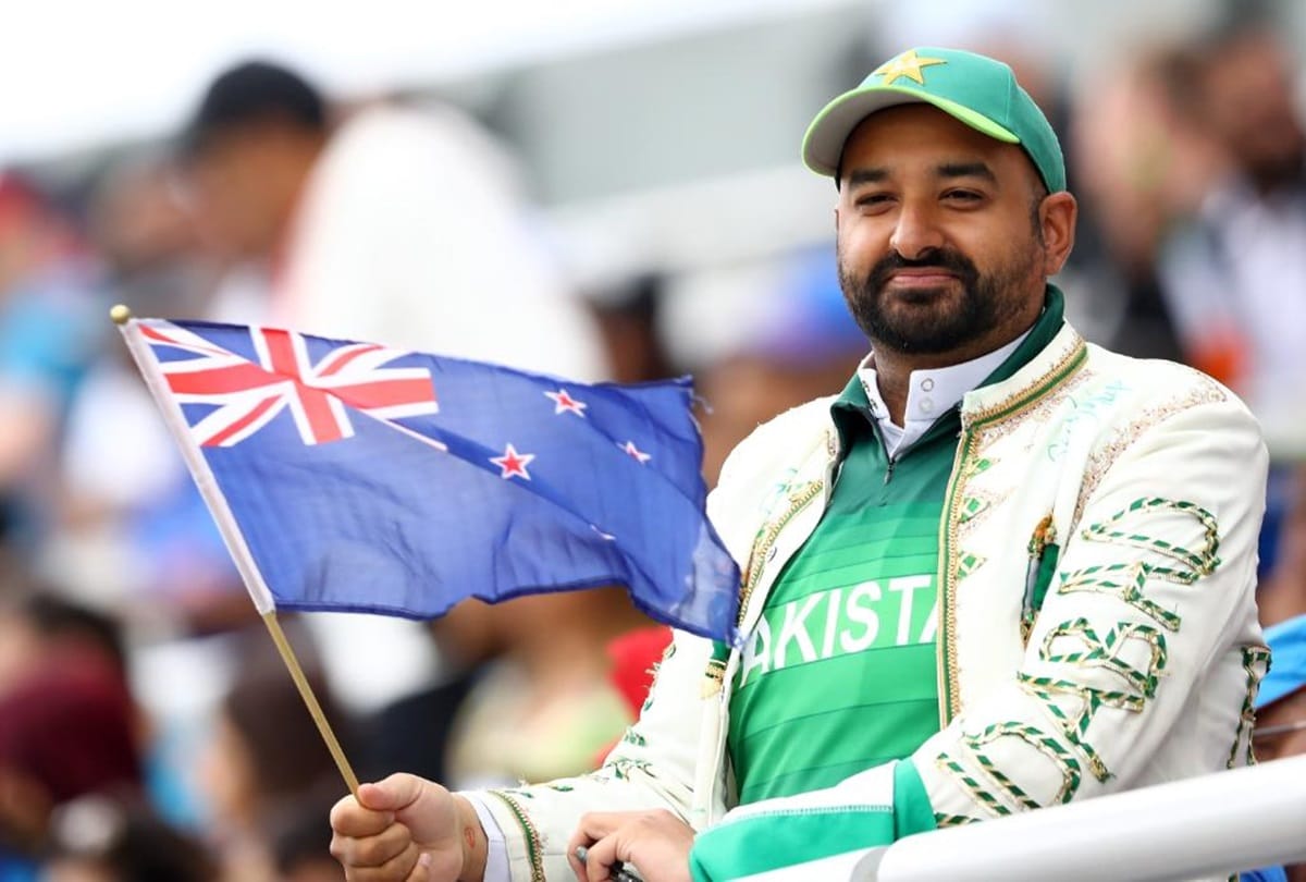 World Cup 2019 Pakistani reacts after India loss in semi final against New Zealand at Manchester