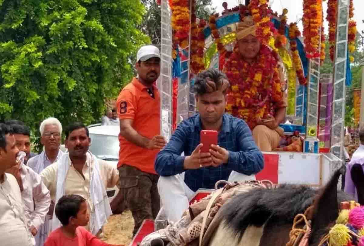 up police inspector incredible transfer ceremony with band baaja Baraat