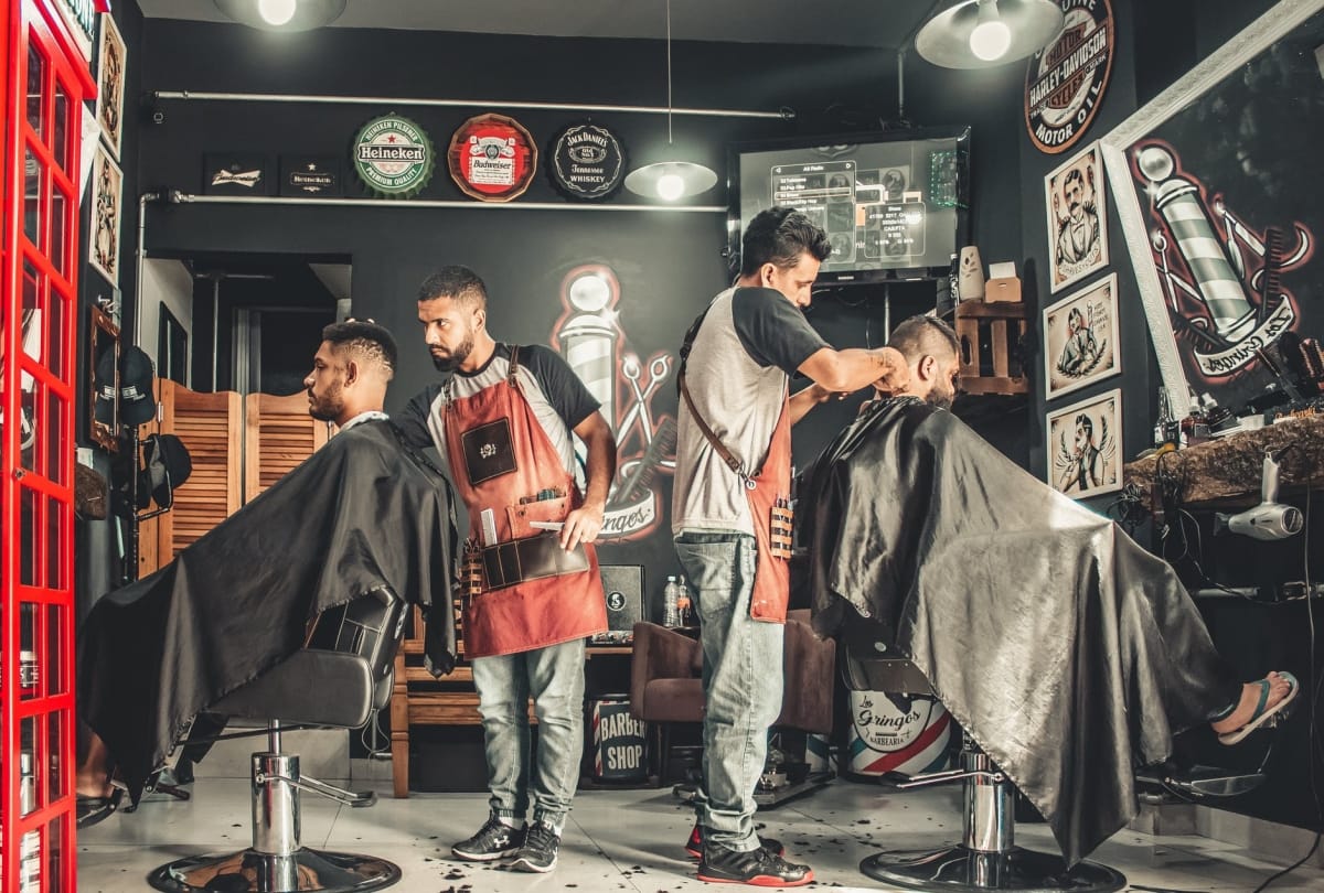 keep important things in mind while going in local salon for haircut