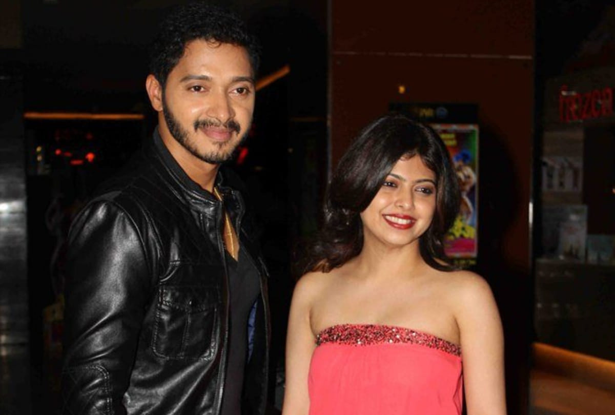 Actor Shreyas Talpade warns about wife impersonator