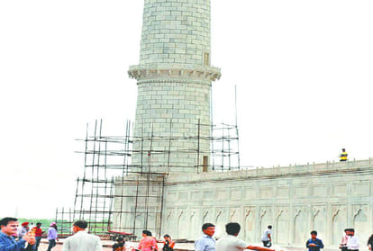 Taj Mahal Marble Stones Broken Due To Negligence In Conservation