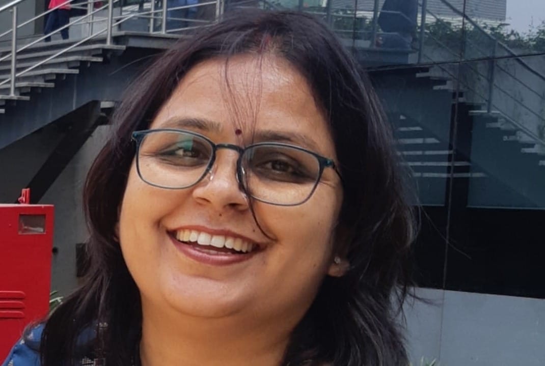 Smart city varanasi women became smart and a business woman