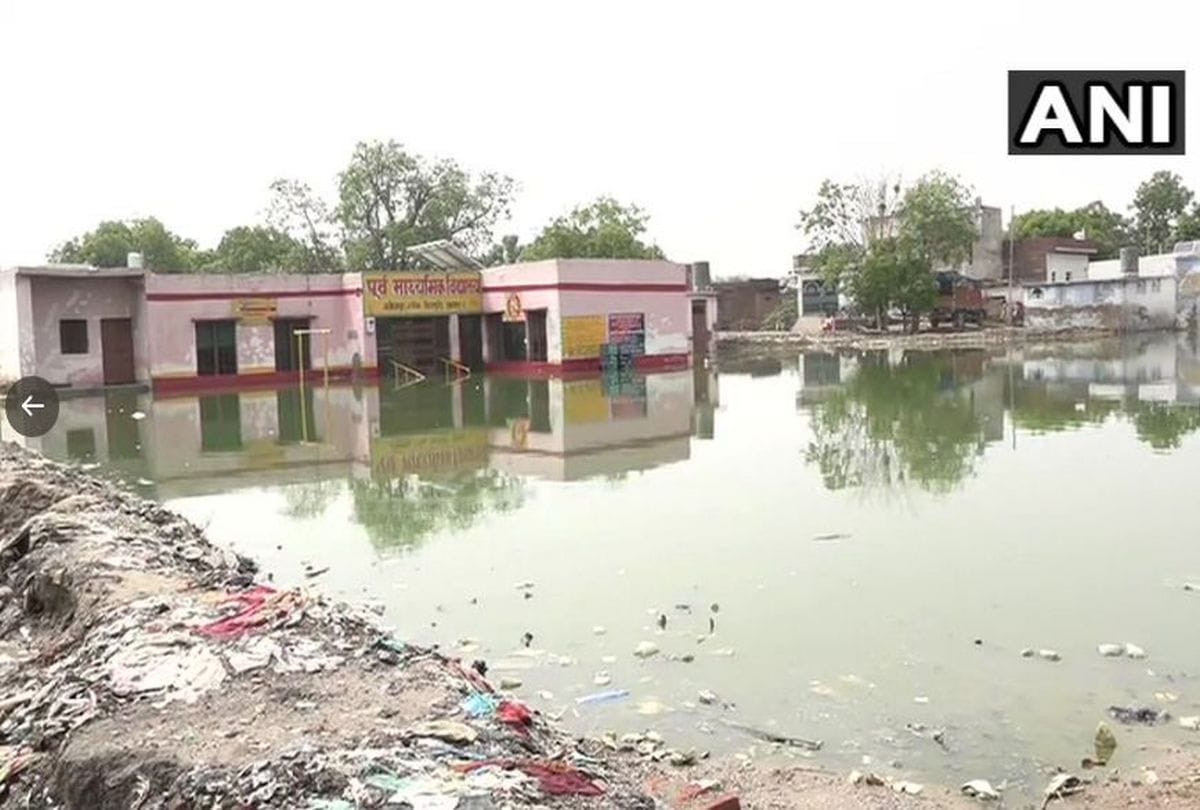 students unable to attending school due to waterlogged in rain