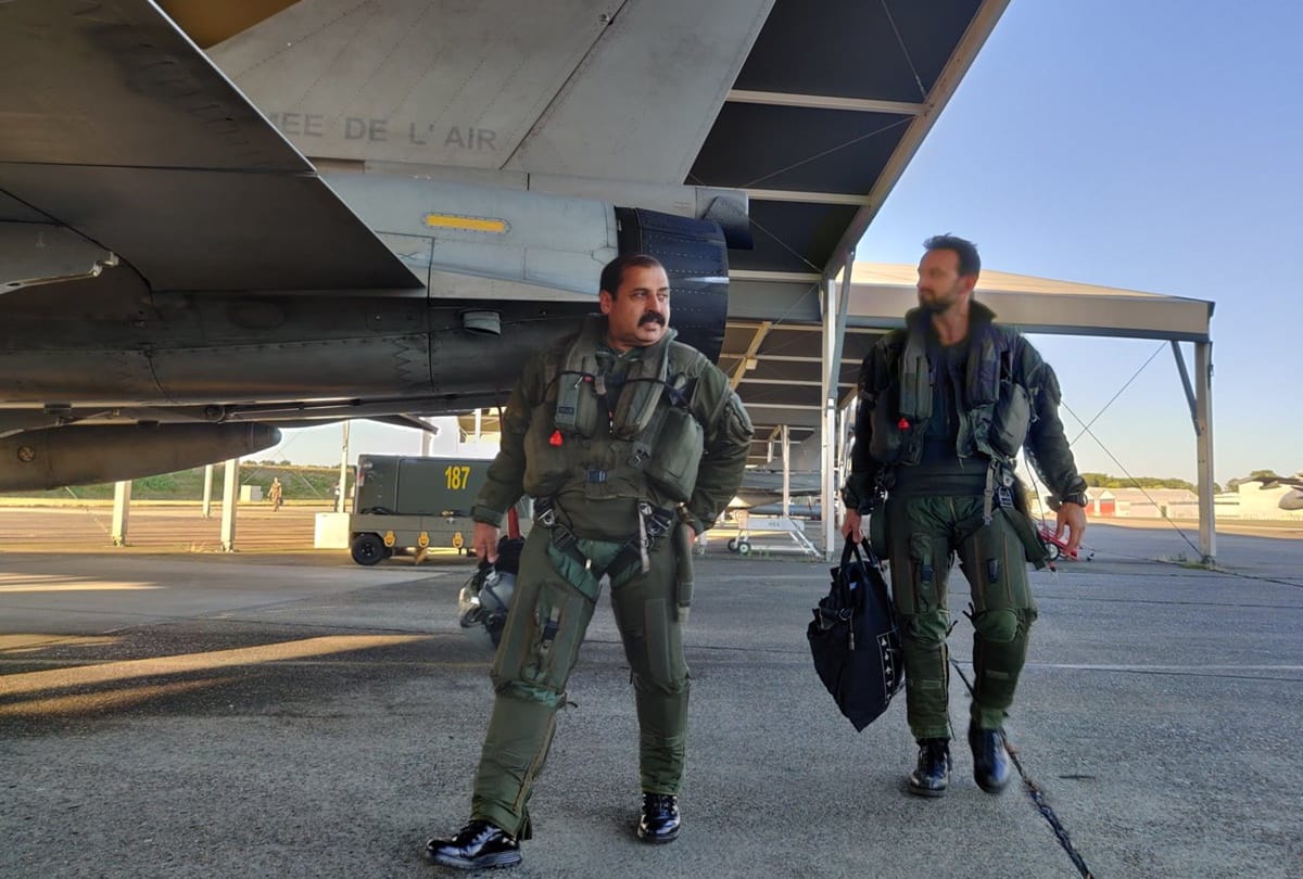 Know who is Vice Chief of Air Staff Air Marshal Rakesh Kumar Singh Bhadauria
