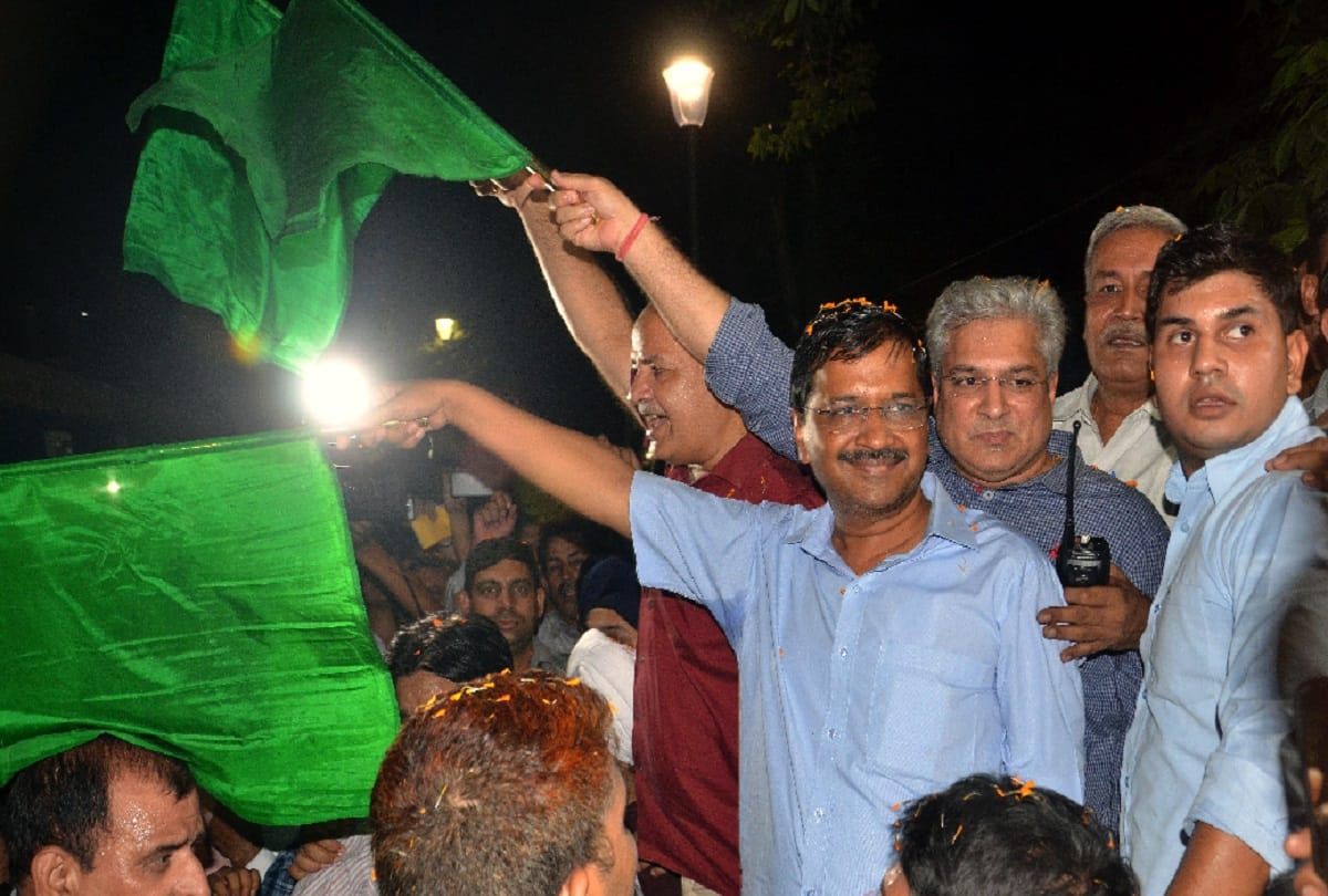 CM Kejriwal to flag off first train of Mukhyamantri Tirth Yatra Yojna from Safdarjung station