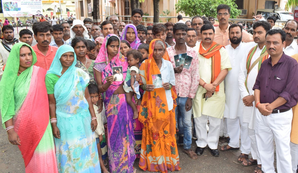 police dig out the dead body from graveyard after 10 days of missing  person