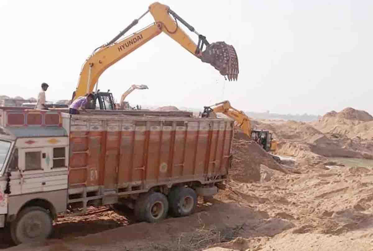 illegal sand mining in uttar pradesh in samajwadi party government
