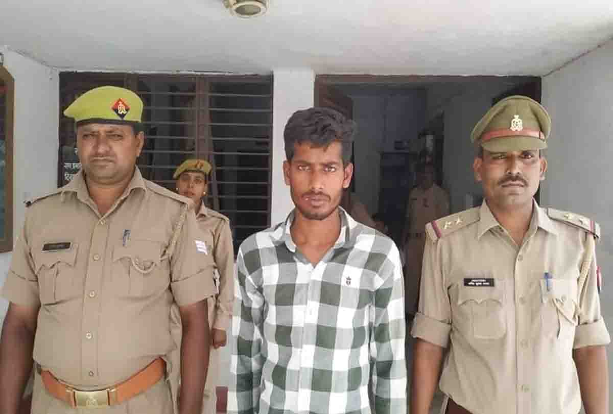 man made fake facebook id on ips officer name in auraiya