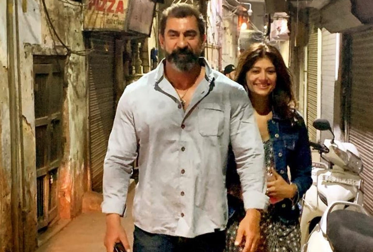 Nawab Shah shared new picture along with wife Pooja Batra called her boss