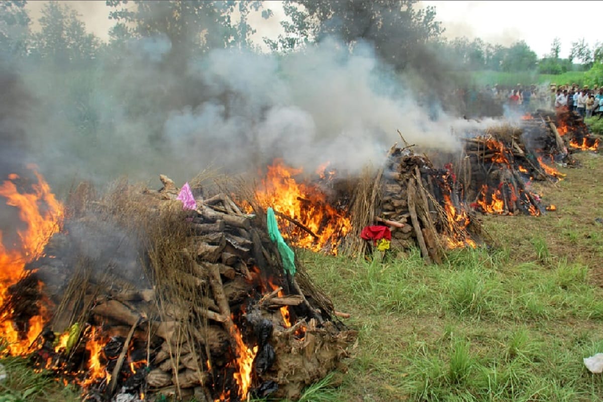 Funeral of seven body in a village of Saharanpur district