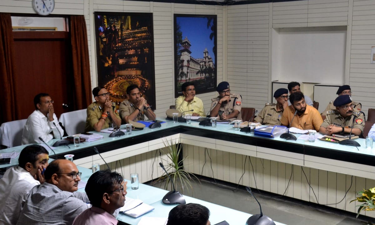 UP News: Kashi vishwanath savan mela preparation for kanvariyan in varanasi