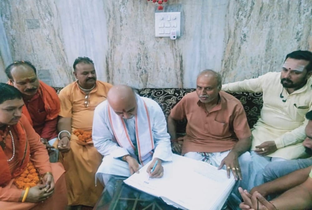 Praveen togadia Allegation on bjp for Avoid hindu and accept muslims
