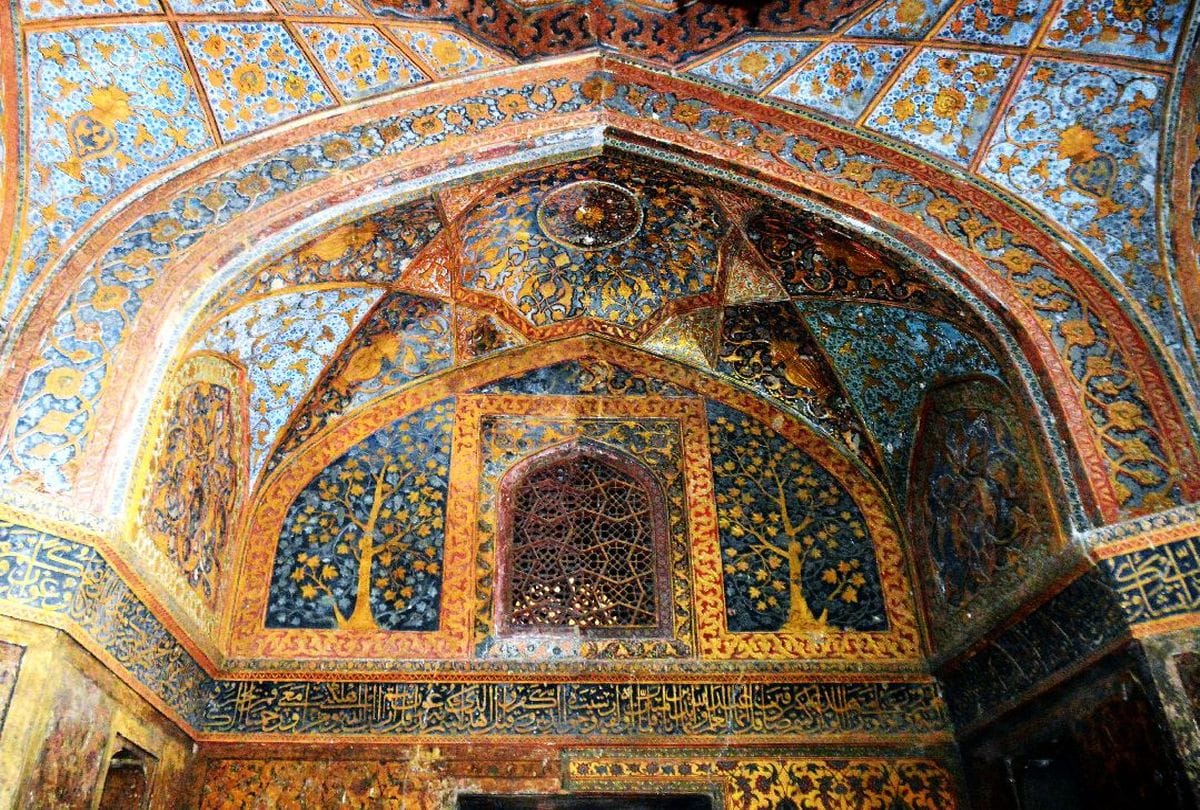 golden painting of Akbar's Tomb and etmaddaula ka makbara in agra