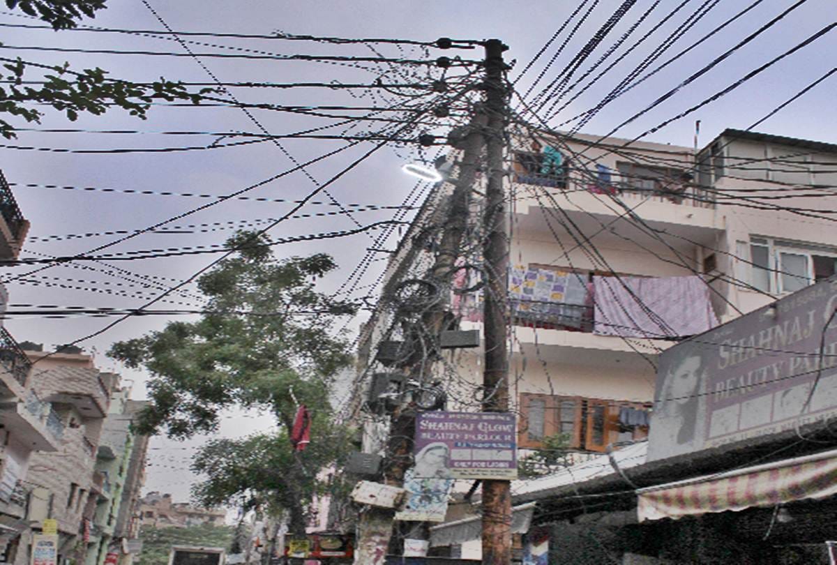 UPCL will collect Rent from Cable Operators for hanging Cables on pole in Uttarakhand
