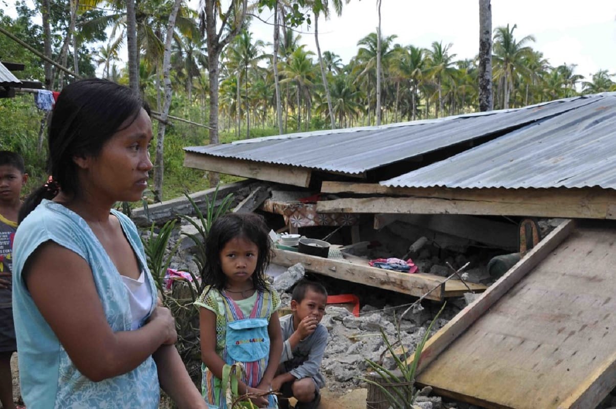 earthquake of magnitude 5.8 hits southern Philippines, many people injured