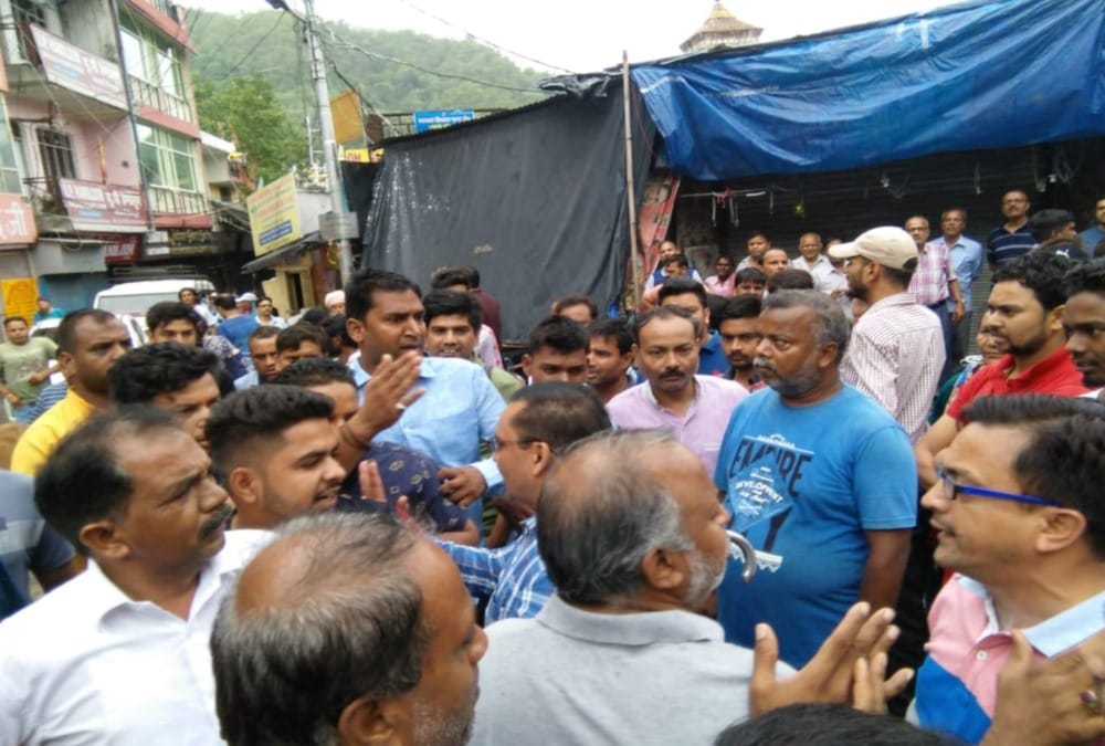 Public Protest against Lakshman jhula bridge blocked for tourist in rishikesh