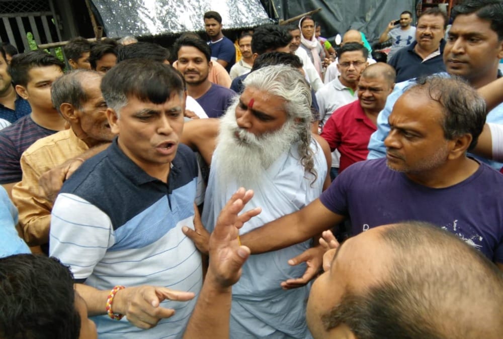 Public Protest against Lakshman jhula bridge blocked for tourist in rishikesh