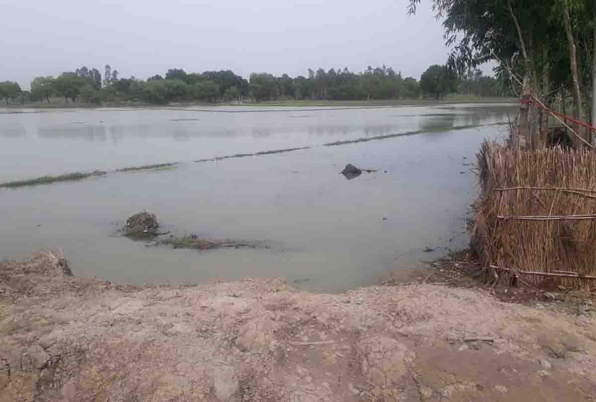 girl drowning in water and found dead