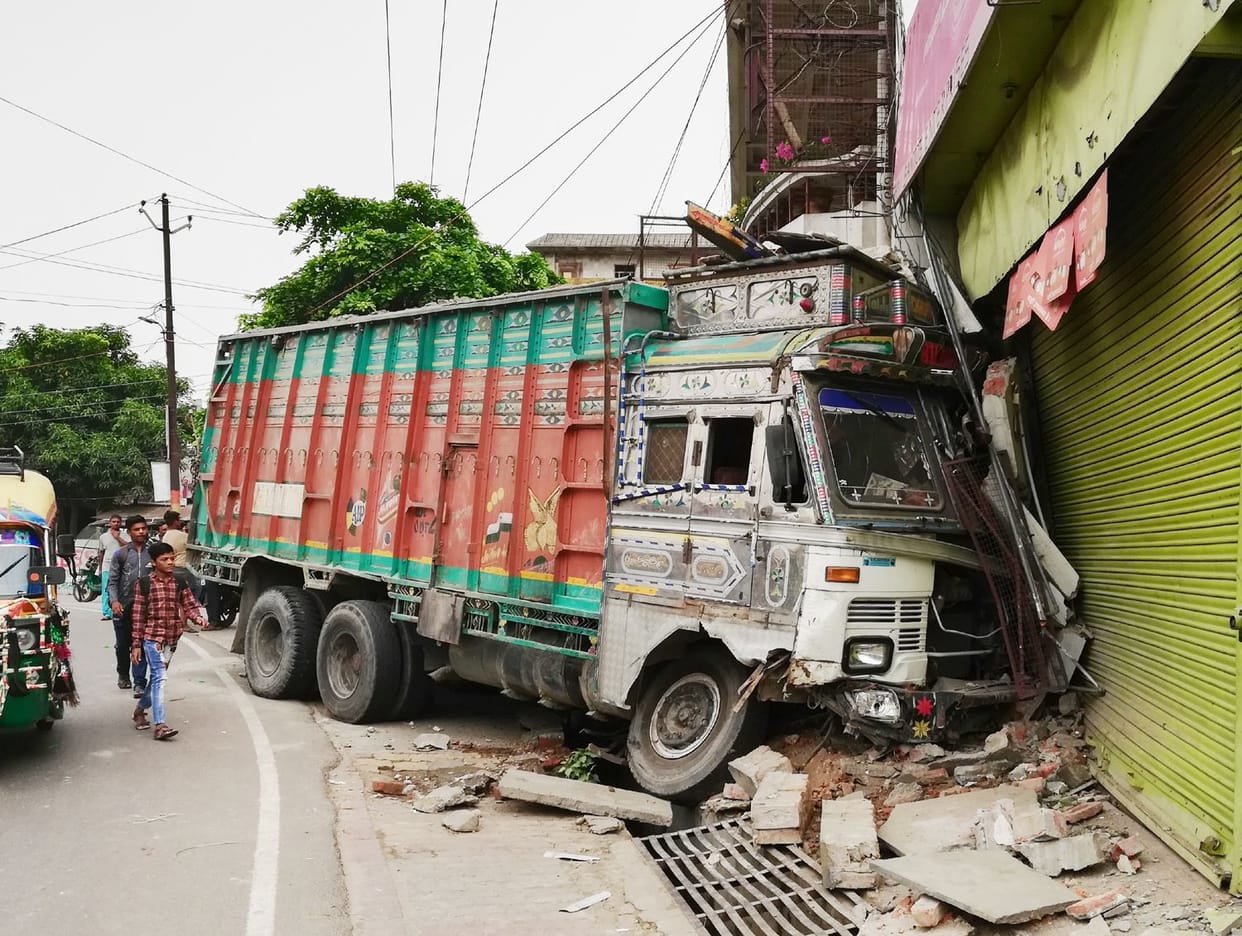 the uncontrolled truck struck in Hospital