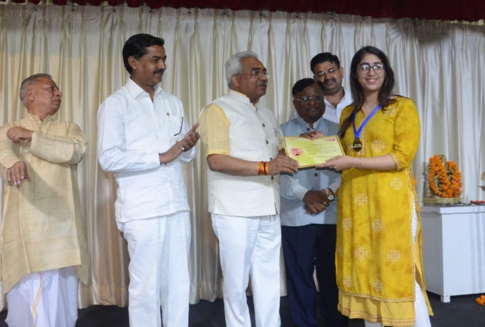 Amar ujala bhavishya jyoti samman 2019 in haridwar students Honour Photos
