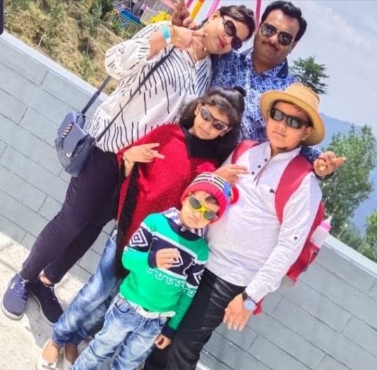 family from kanpur going to allahabad missing, search