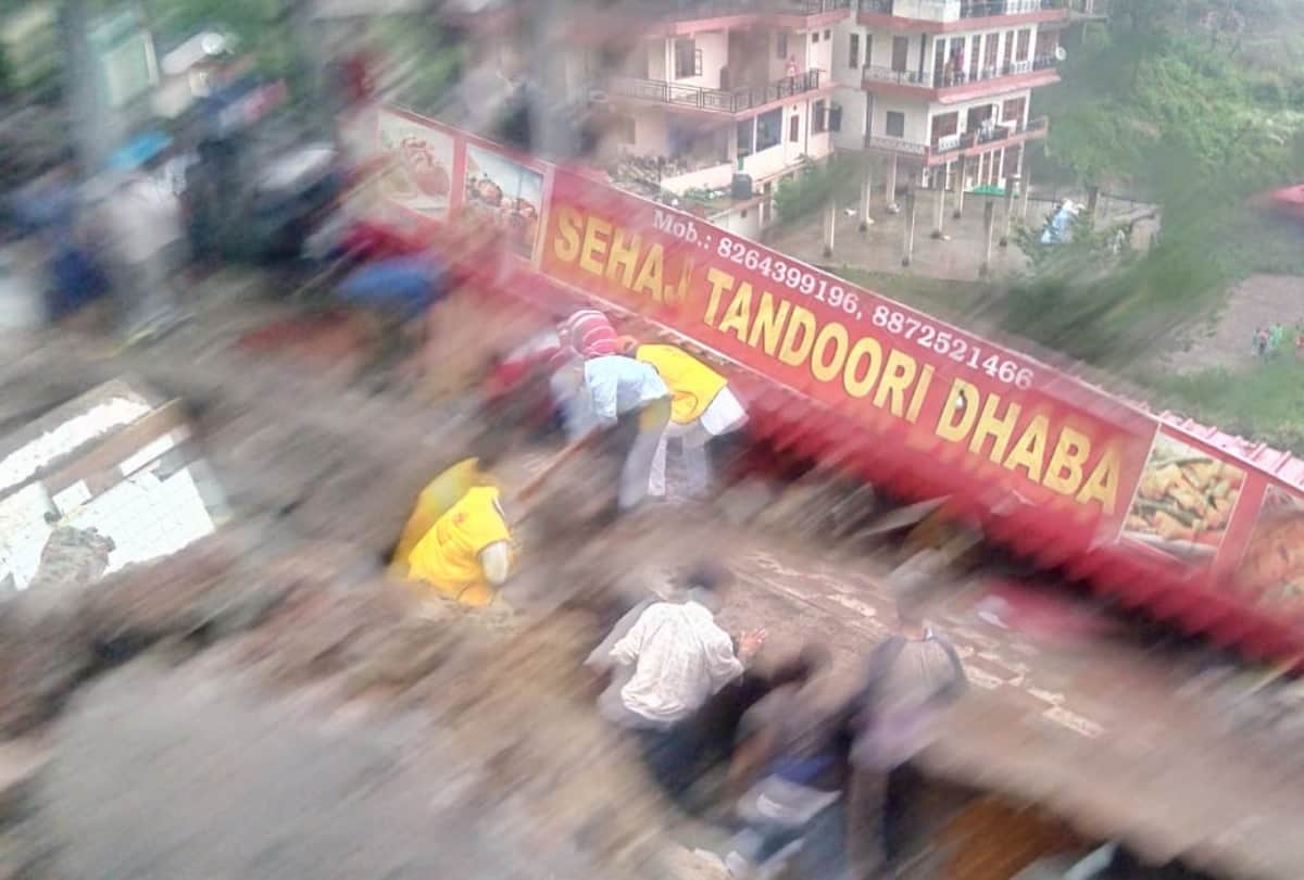 Pictures of Rescue Operation Multi Storey Building Collapse In Solan Himachal Pradesh