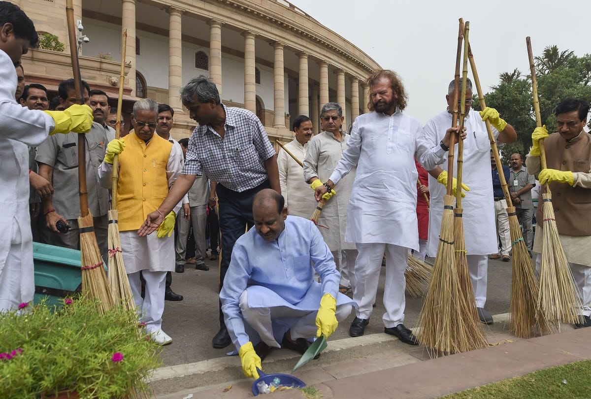Swachhata Mission in Parliament: Lok Sabha Speaker Om Birla and MPs broom in premises