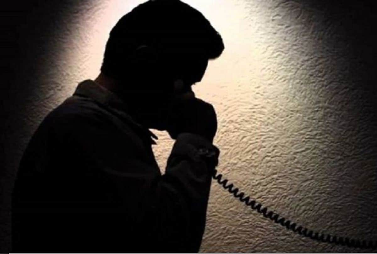 up police constable threatens head constable audio goes viral in agra
