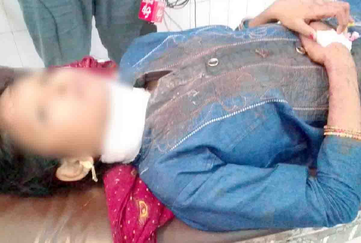 big brother  attacked with knife on brother's wife