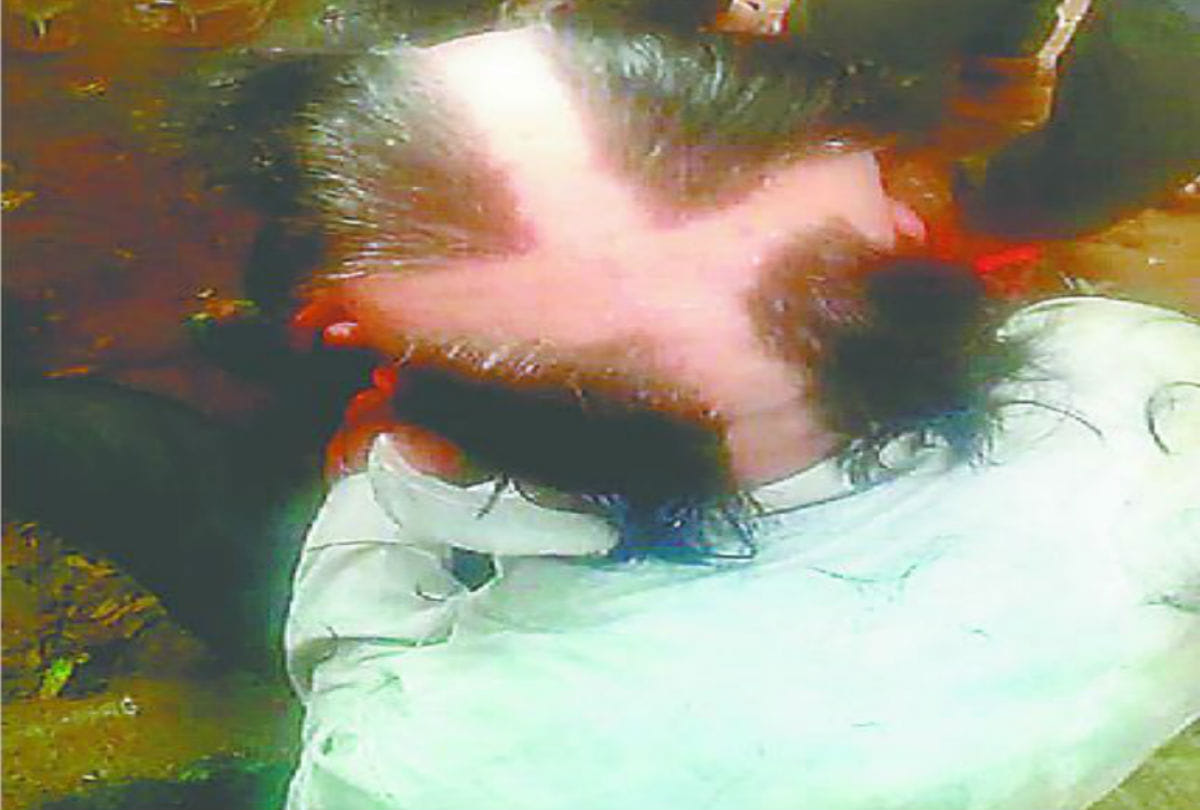 villagers beaten to young man in agra