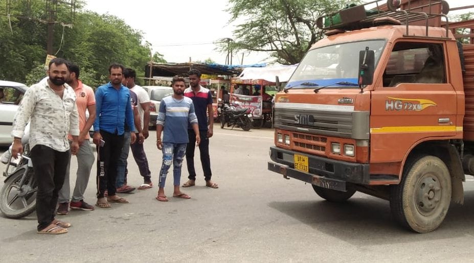 the heavy vechiles are not running on kawad marg