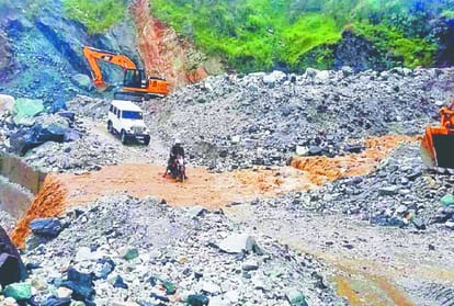 Kedarnath dham yatra will not done due to Rainfall and landslide on foot road