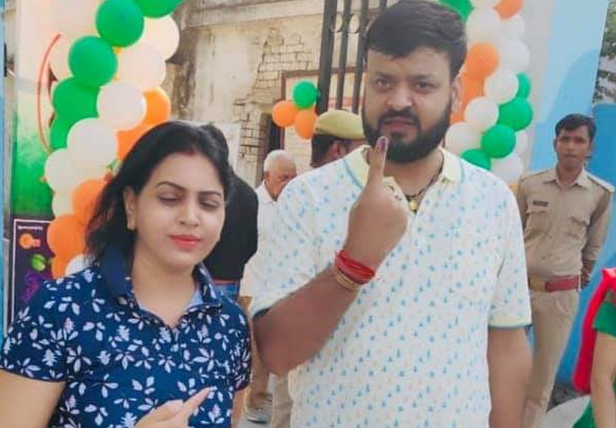 Dr. reena singh murder case dr. alok singh in jail in varanasi