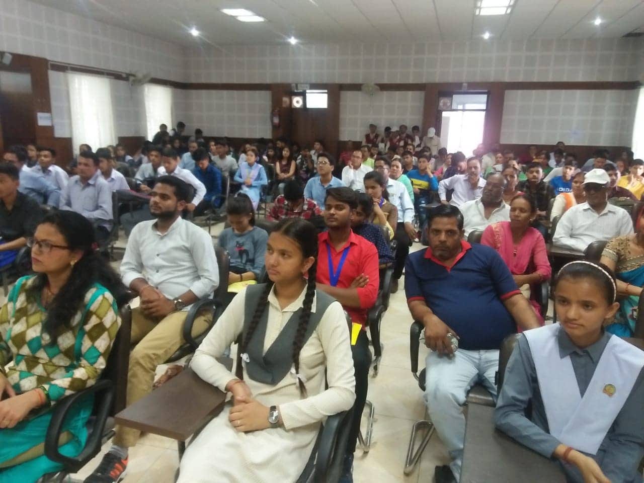 Amar ujala bhavishya jyoti samman 2019 in pauri uttarakhand