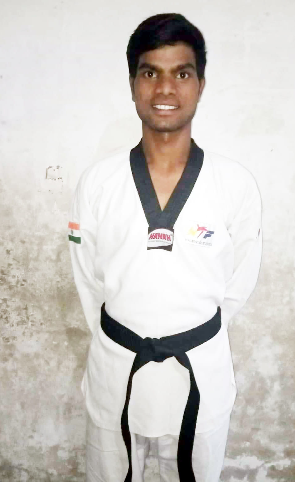 no money for participated taikowando tournament, now meet two sponsor