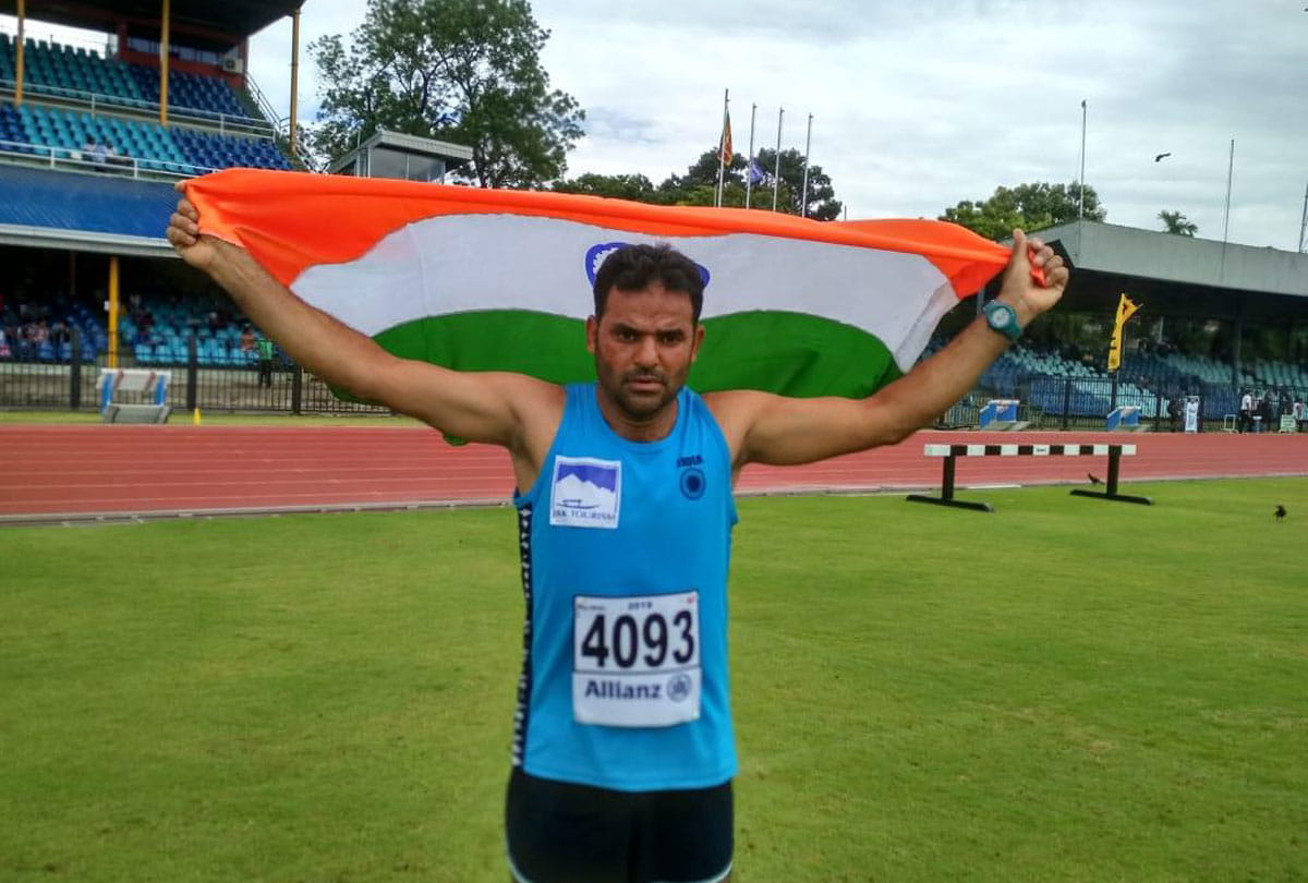 Athlete Reyaz of JKAP won two bronze medals in Masters Athletics Sri Lanka Open Championship 2019