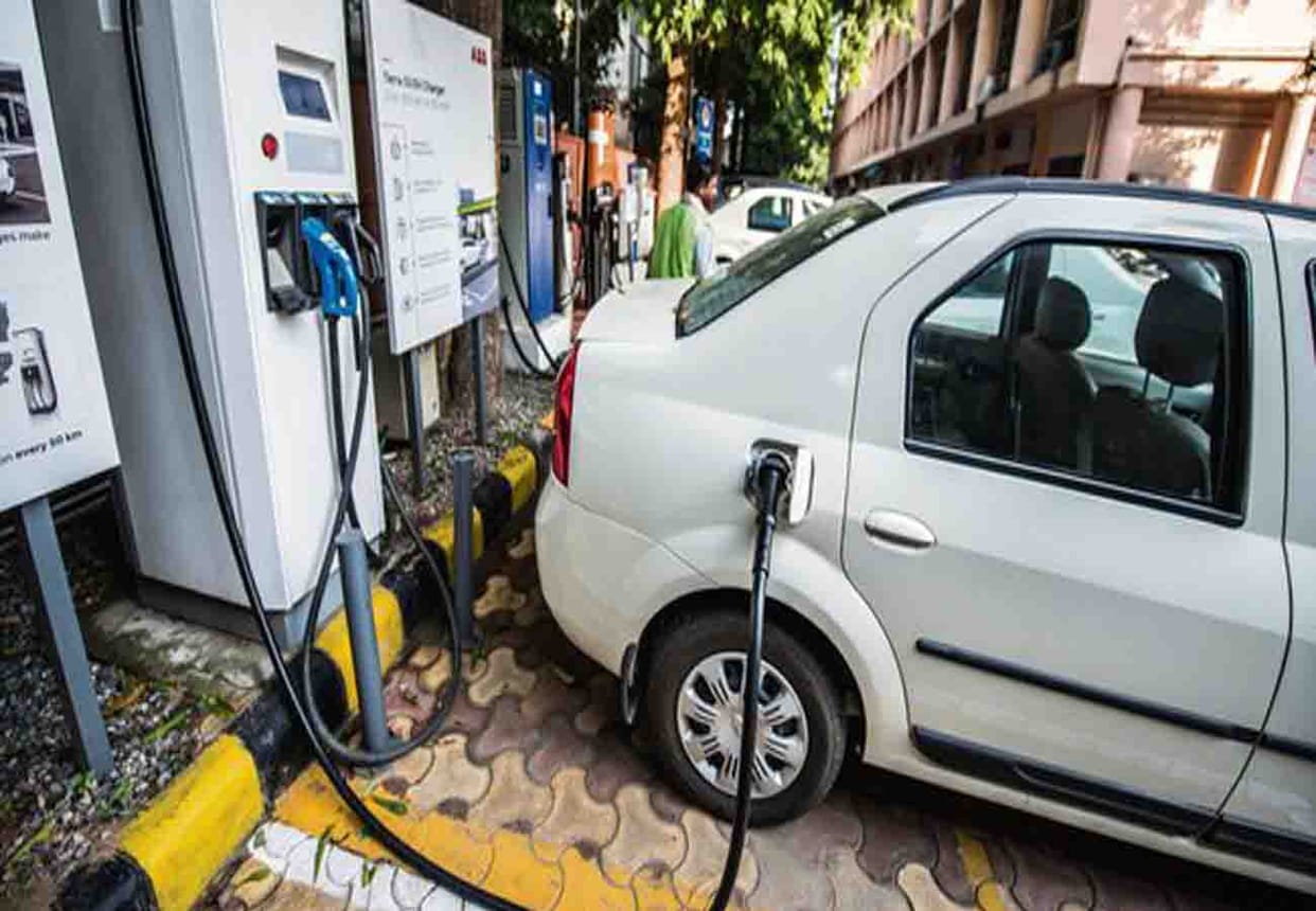 Charging of electric vehicles at domestic rates