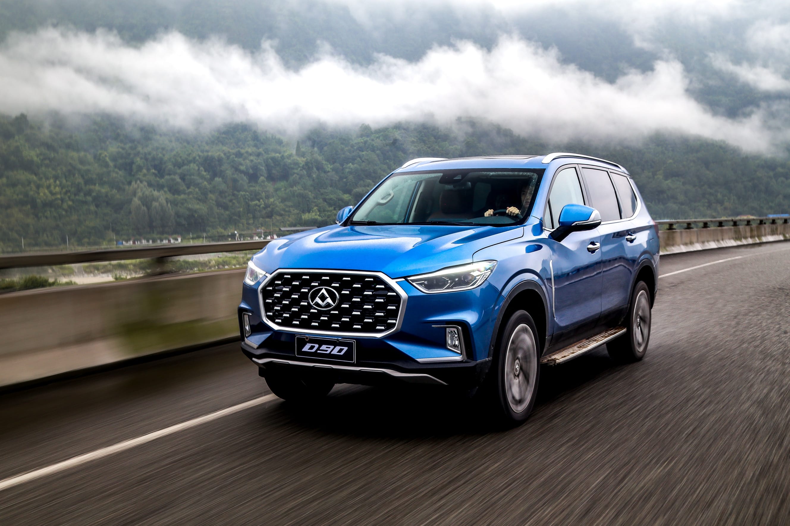 MG Motor will debut toyota fortuner, ford endeavour rival MG MG Gloster SUV in auto expo 2020