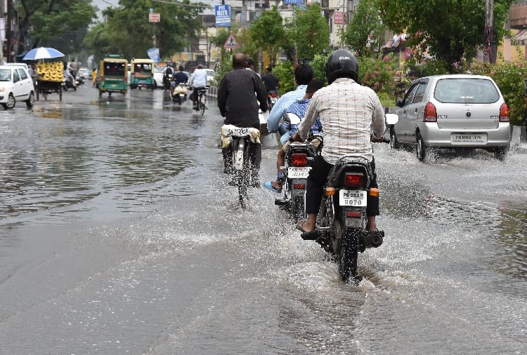 Monsoon, Heavy Rainfall in Chandigarh, Punjab and Haryana